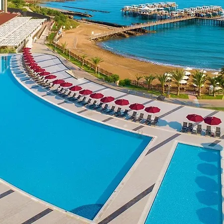 Elexus Hotel & Luxury Resort & Spa & Casino 5* 凯里尼亚