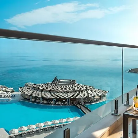 Elexus Hotel & Luxury Resort & Spa & Casino